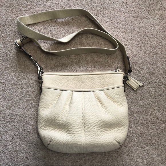 Vintage Coach Crossbody Purse - Picture 1 of 12